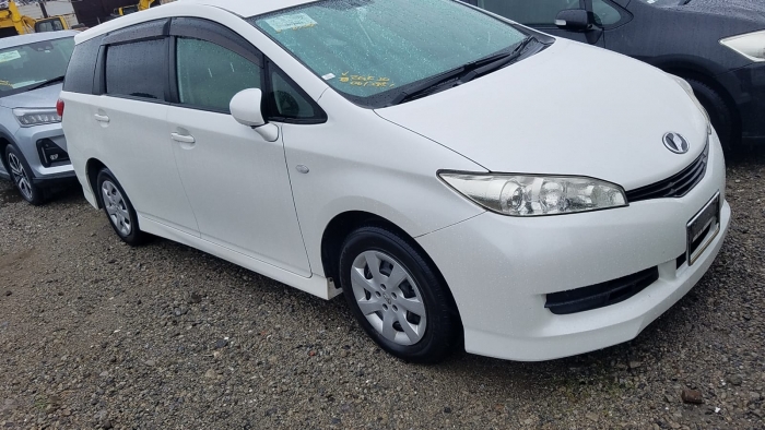 Toyota Wish 1.8X 2009