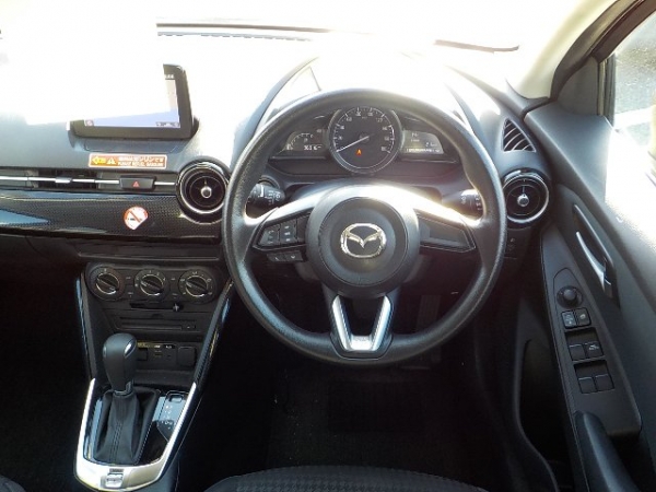 Mazda Demio 13S 2018