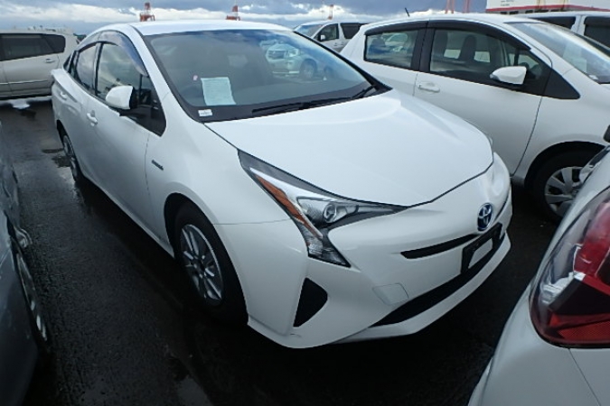 Toyota Prius S 2016