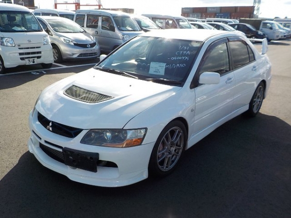 Mitsubishi Lancer GSR Evolution 9 2005