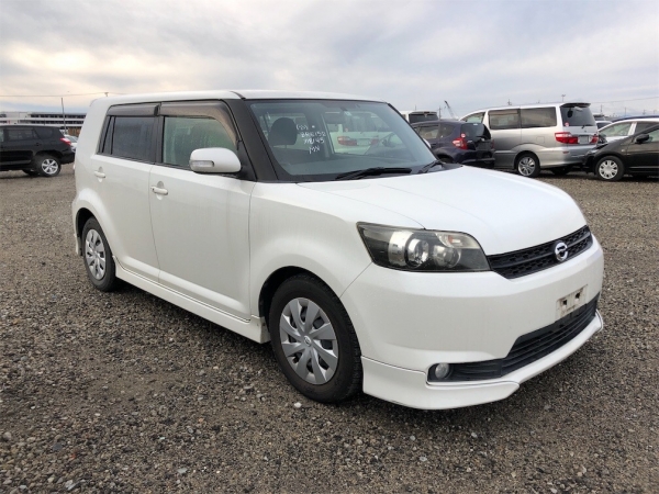 Toyota Corolla Rumion Aero Tourer 2010