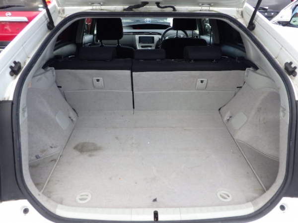 Toyota Prius S 2015