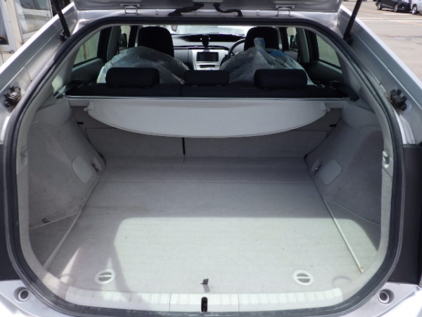Toyota Prius S 2015