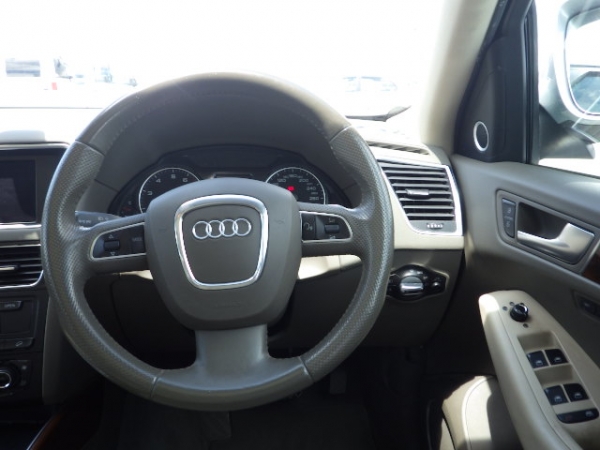 Audi Q5 TFSI QUATTRO 2009