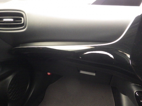 Toyota Prius S 2019