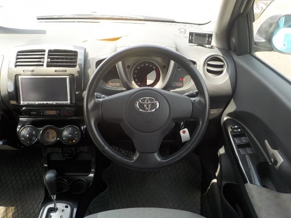 Toyota Ist  G 2009
