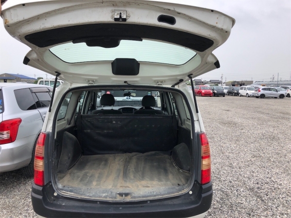 Toyota Succeed U 2008