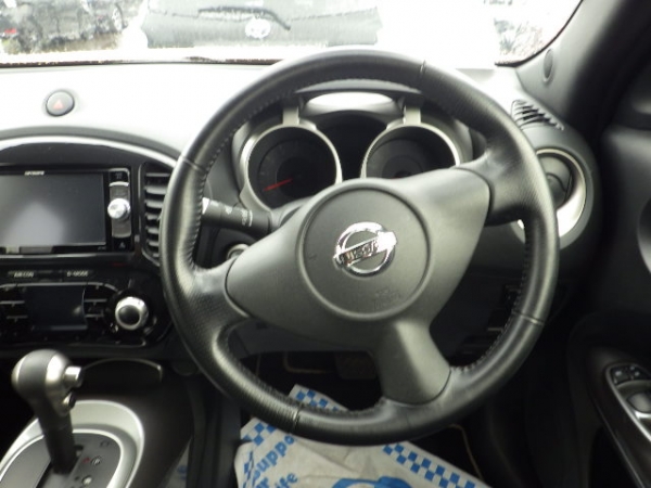 Nissan Juke 15RX Type V 2012
