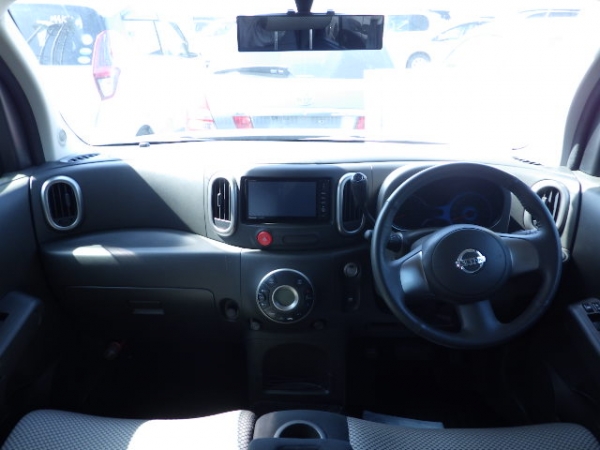 Nissan Cube Rider - Black Line 2012