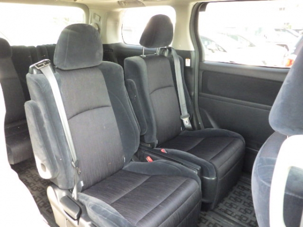 Toyota Vellfire Z 2009