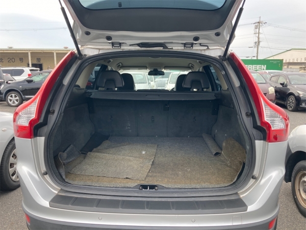 Volvo XC60 T-5 SE 2010