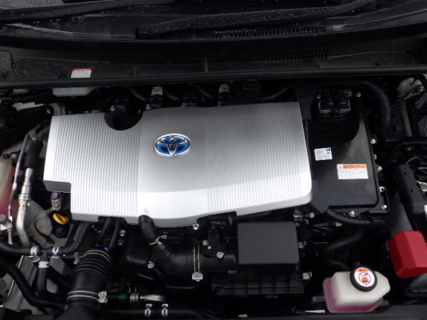 Toyota Prius S 2019