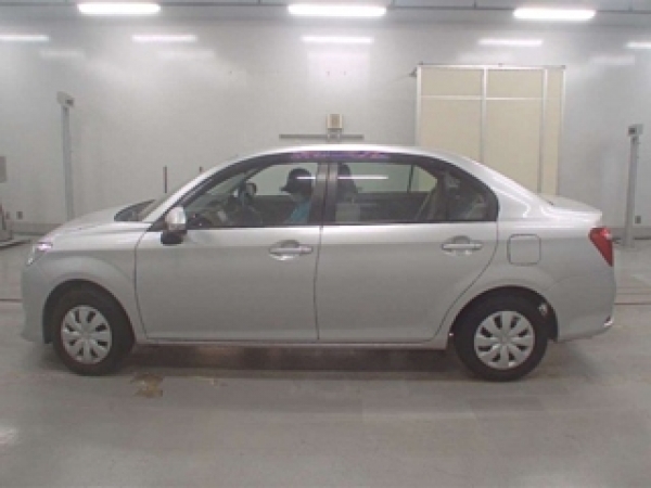 Toyota Corolla Axio 1.3X 2016