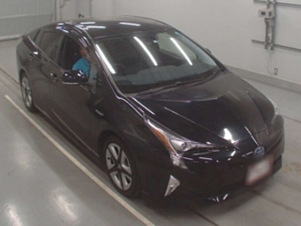 Toyota Prius S Touring Selection 2015