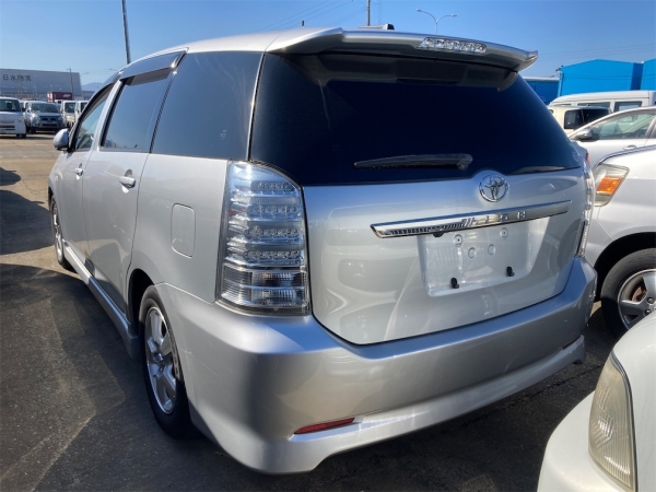 Toyota Wish X Aero Sports Package L Edition 2007