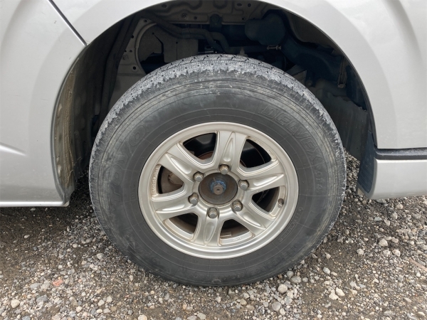 Toyota Regius Super GL package 2014