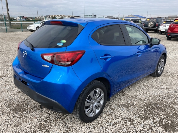 Mazda Demio 13S 2016