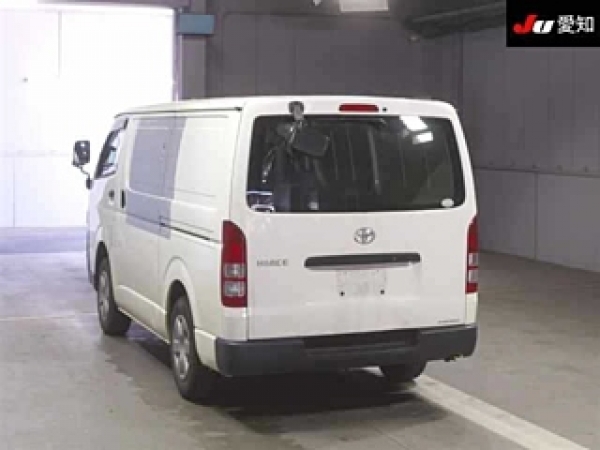 Toyota Hiace Van 1kd 2010