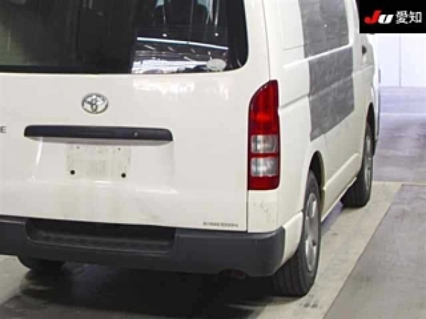 Toyota Hiace Van 1kd 2010